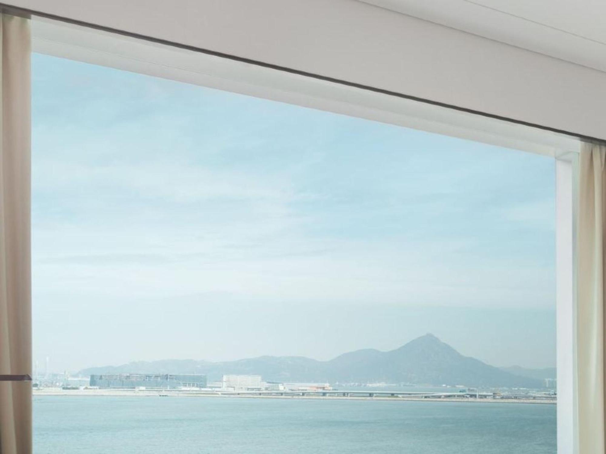 โรงแรม Four Points By Sheraton Hong Kong, Tung Chung 4*