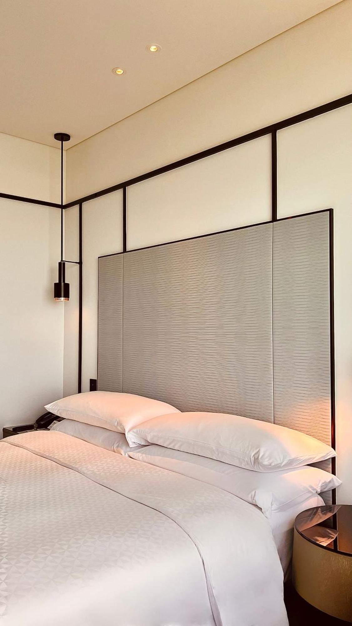 Hotel Four Points By Sheraton Hong Kong, Tung Chung Hong Kong