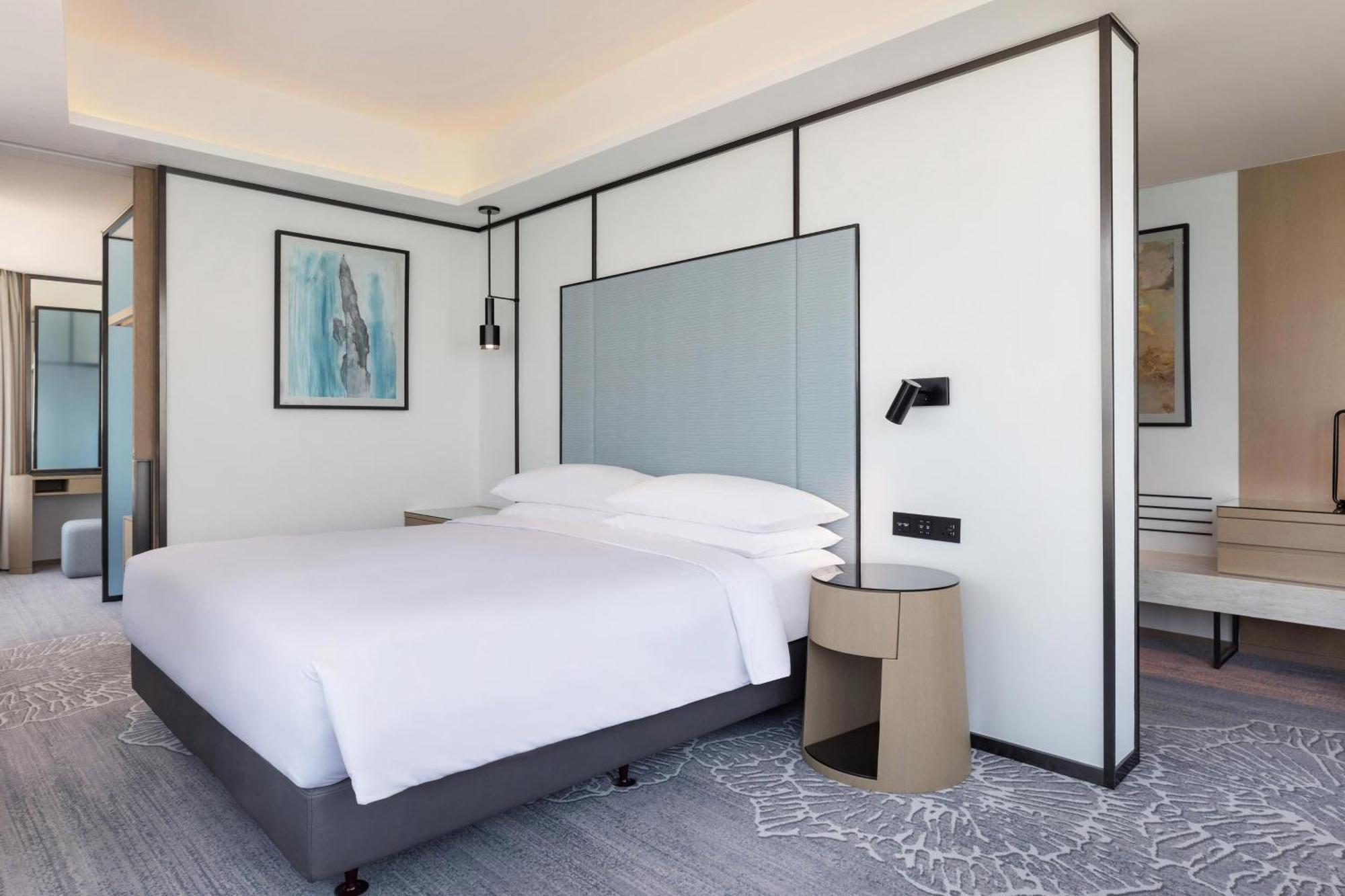ホテル Four Points By Sheraton Hong Kong, Tung Chung 香港